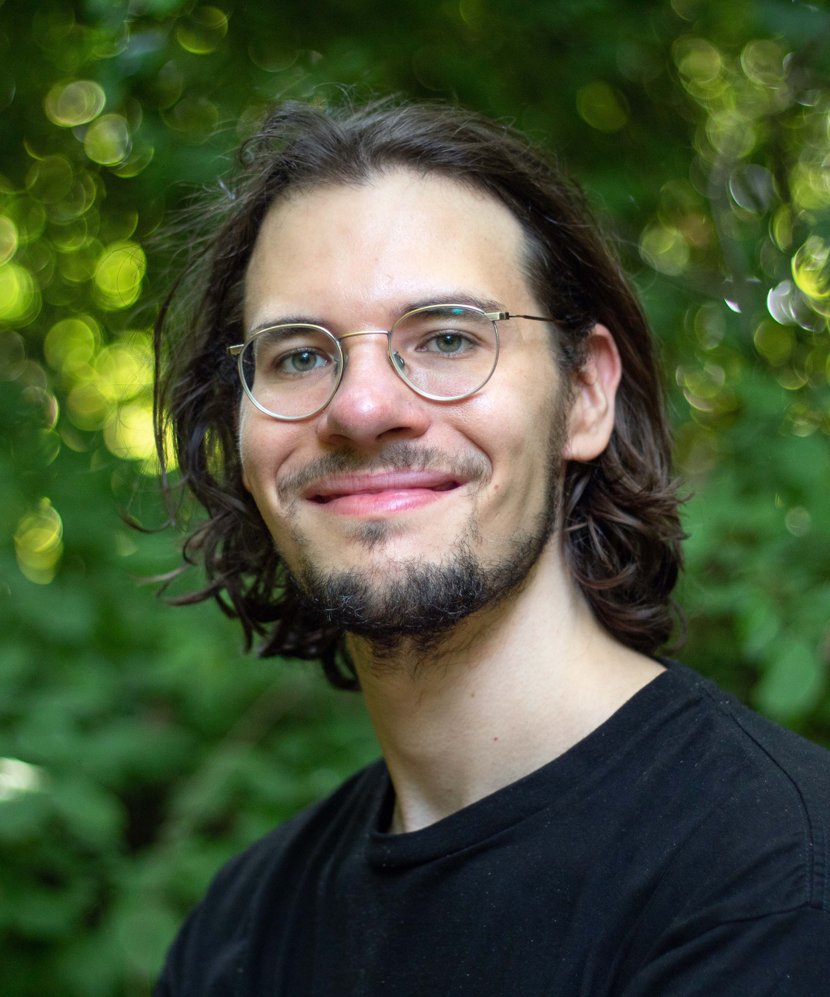 Portrait photo of Nicolas Thiele